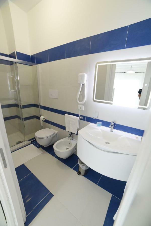 Latino Rent Room B&B Vista Mare Porto Cesareo Dış mekan fotoğraf